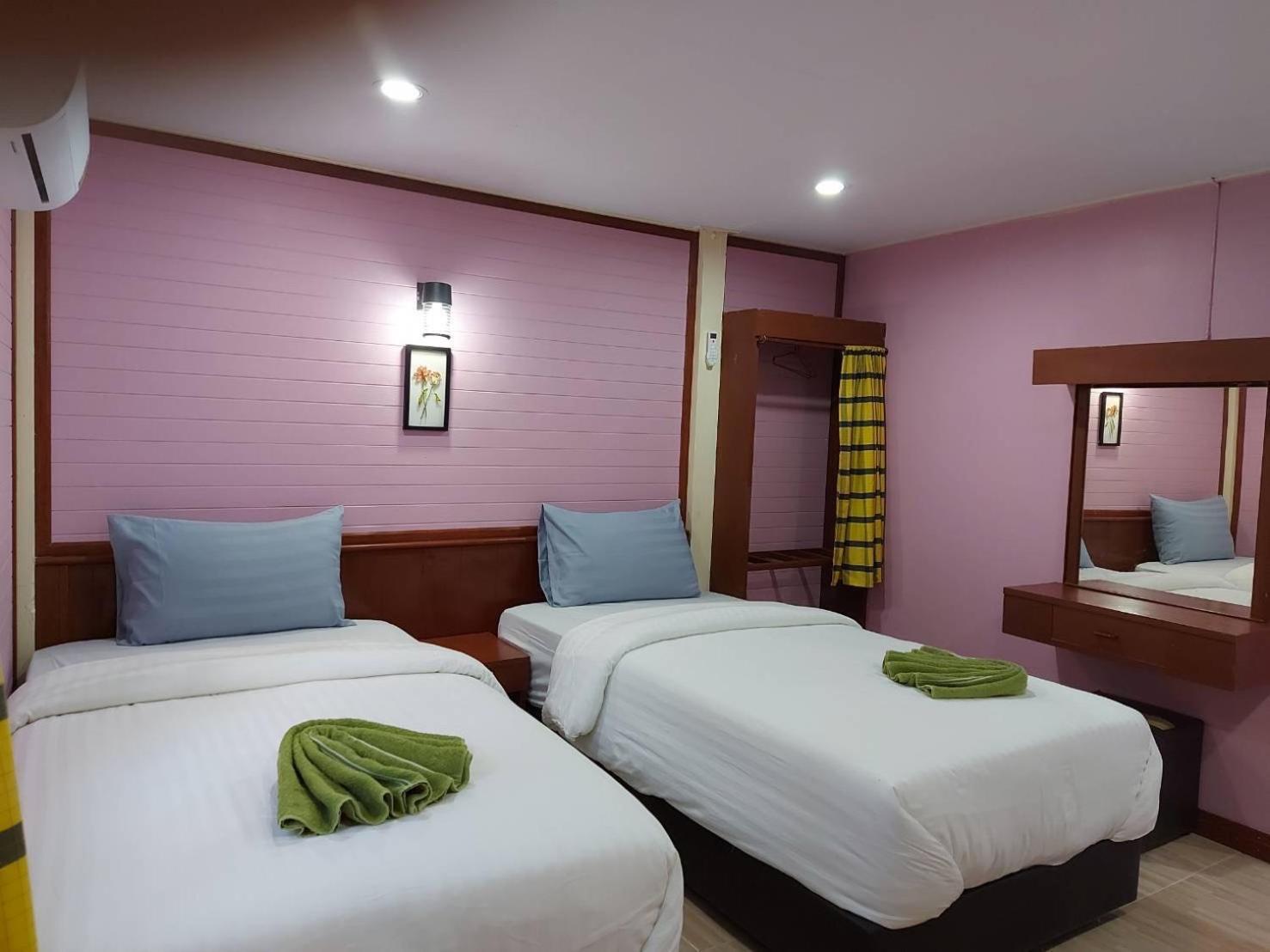 ホテル Haad Somboon House バンサパン エクステリア 写真