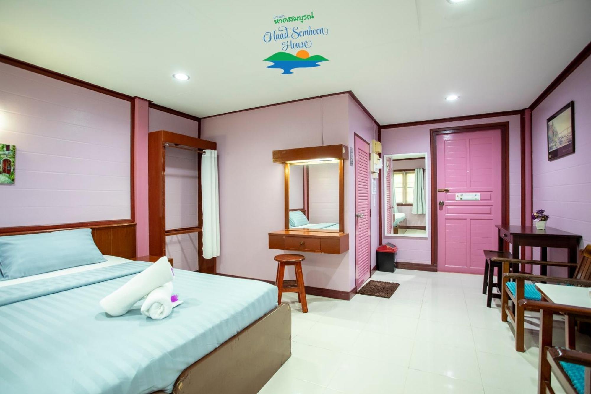 ホテル Haad Somboon House バンサパン エクステリア 写真