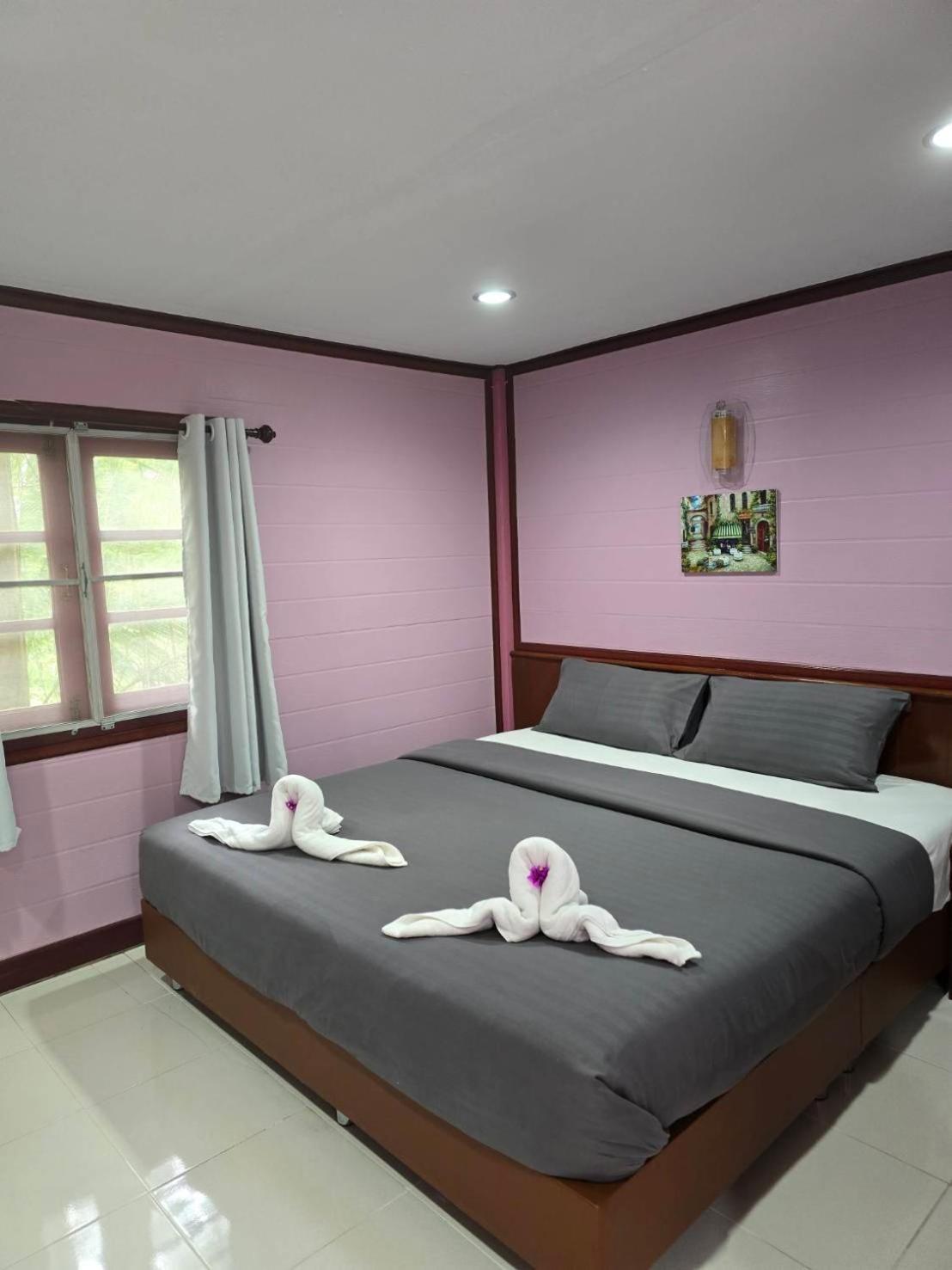ホテル Haad Somboon House バンサパン エクステリア 写真