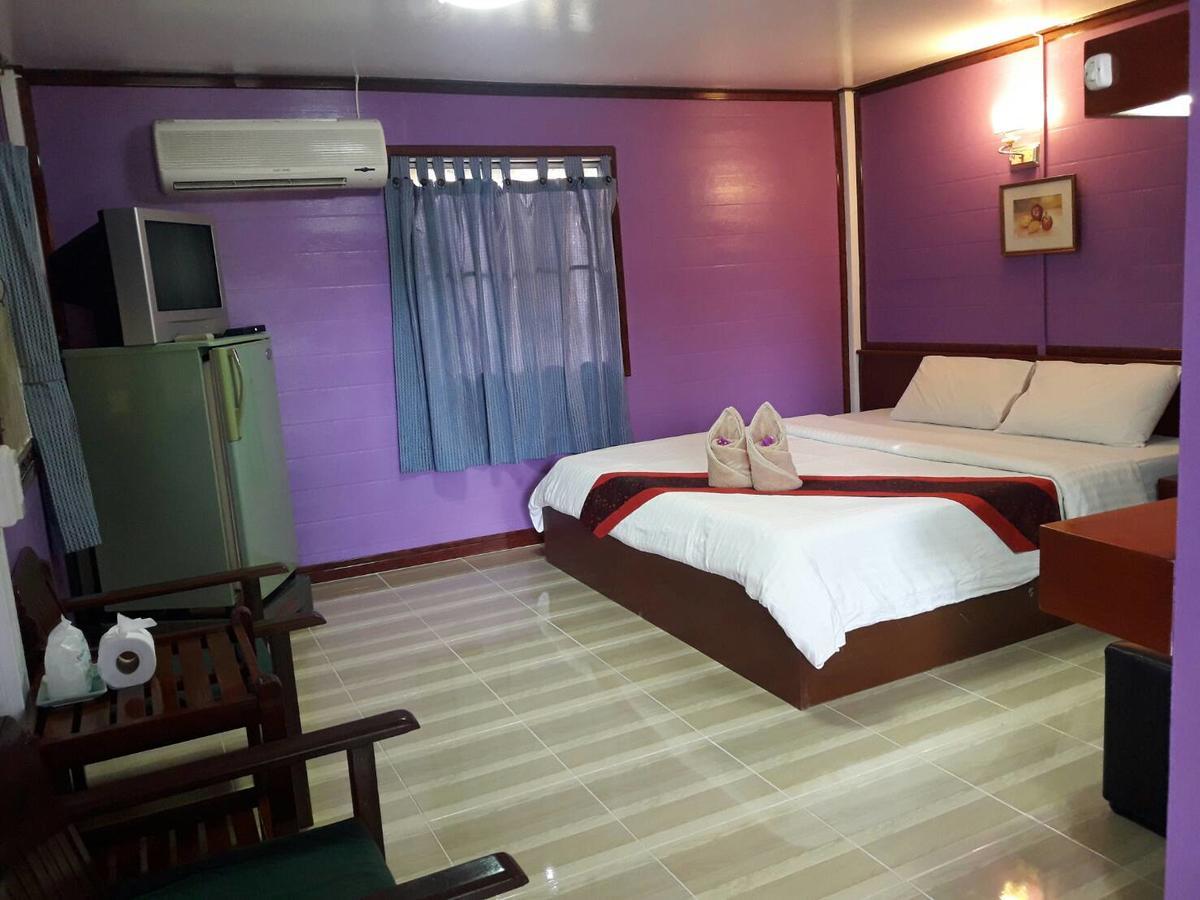ホテル Haad Somboon House バンサパン エクステリア 写真